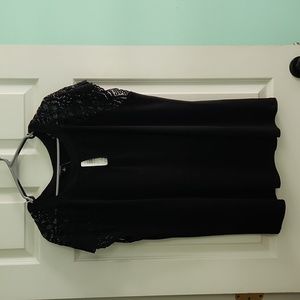 Torrid size 2 top nwt